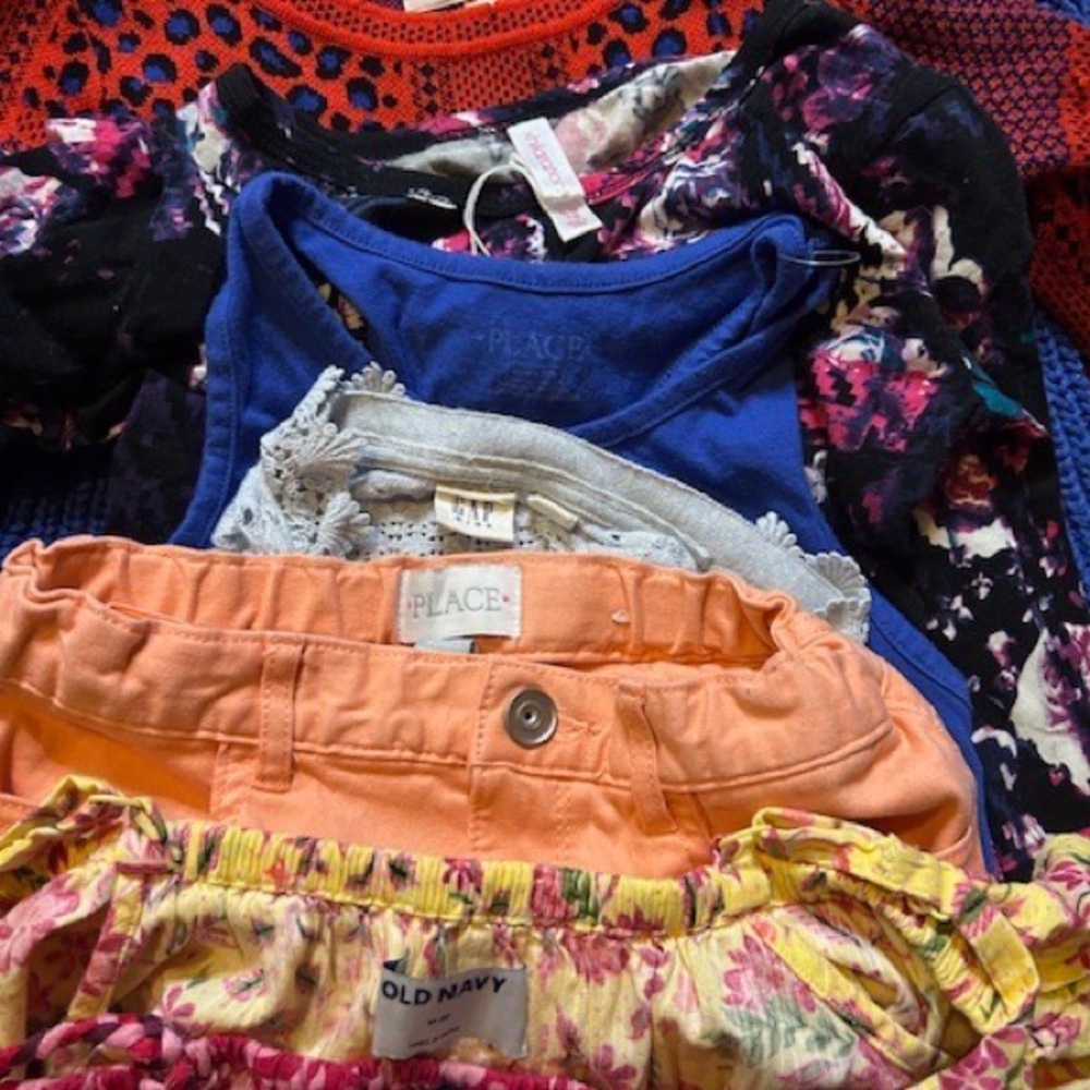Girls bundle - Picture 5 of 5